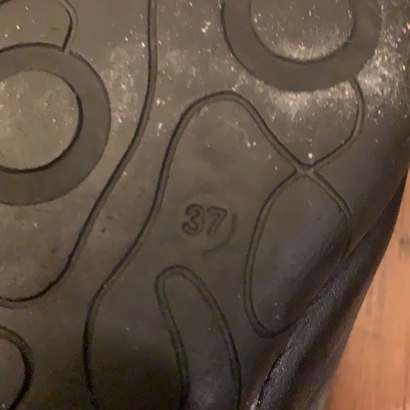 Authentic 🇪🇸 leather shoes; excellent condition - Picture 6 of 6